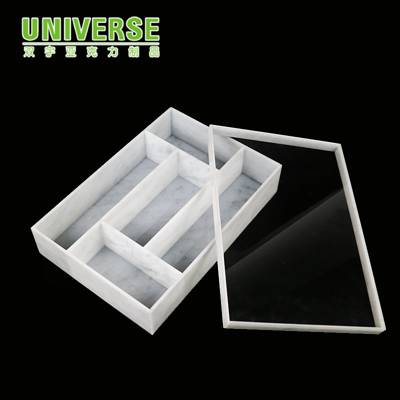 Transparent Multi Grid Dust-proof And Moisture-proof Rectangular Acrylic Dry Fruit Box with Cover